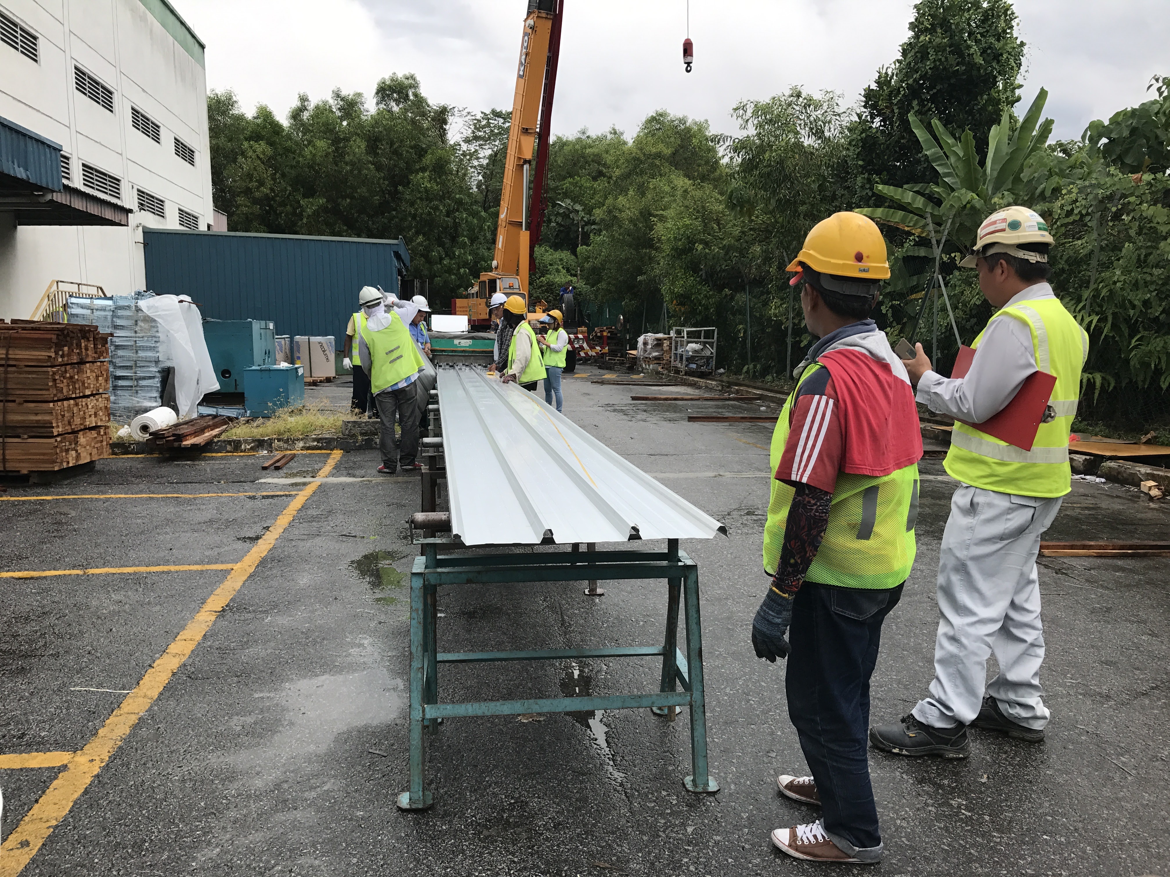 Roofing installation detailing